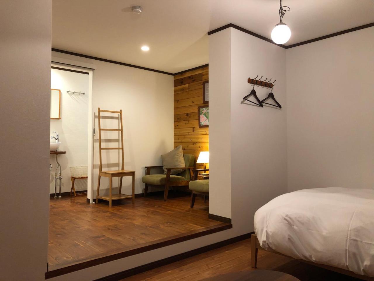 Pension Razteca Hakuba Exterior photo